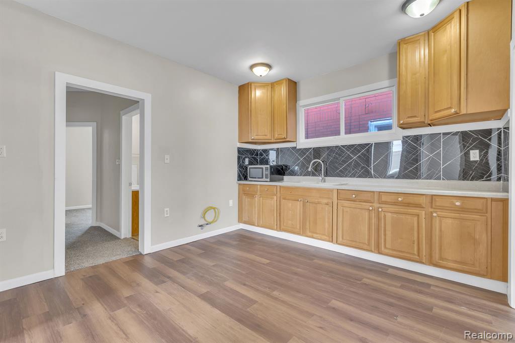 4050 Lillibridge Street, Detroit, MI 48214 — Photo 11