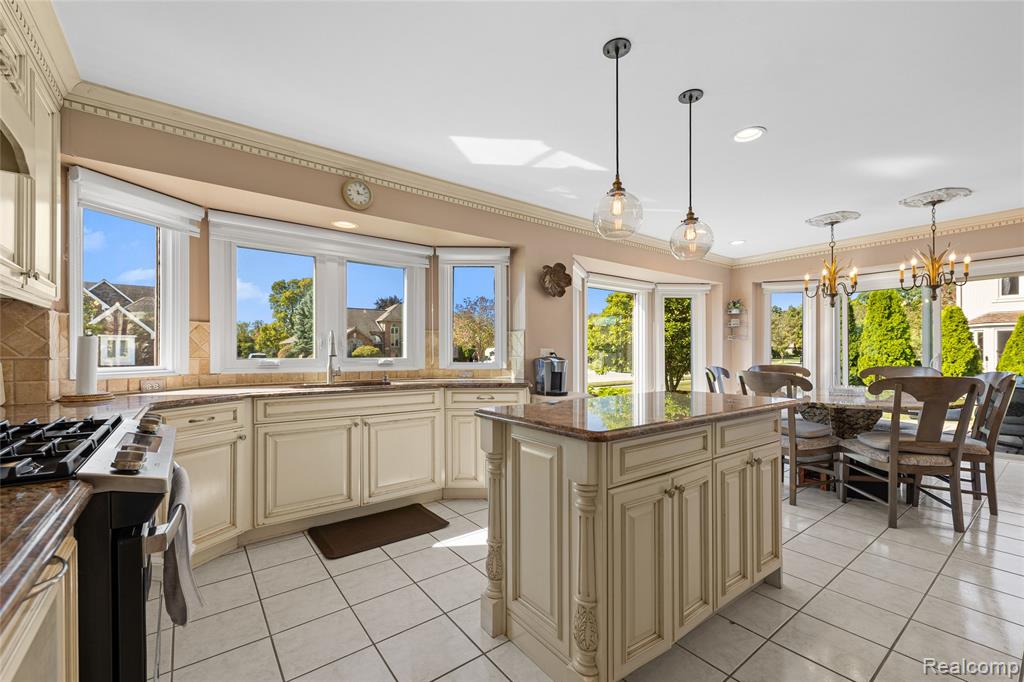 43505 Austin Drive, Sterling Heights, MI 48314 — Photo 11