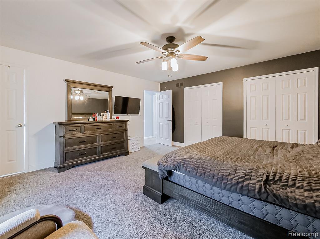 25911 Buckminster Drive, Novi, MI — Photo 28