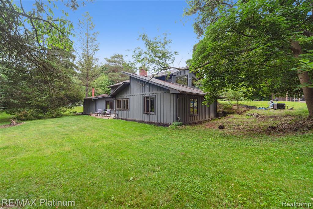 5152 Milroy Lane, Brighton, MI 48116 — Photo 45
