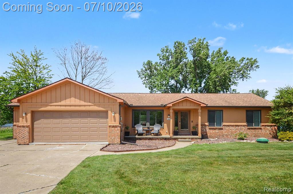 160 Wolverine Drive, Wolverine Lake, MI 48390 — Photo 2