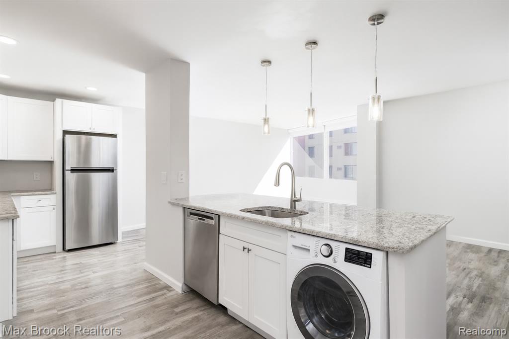 8200 E Jefferson Avenue, 1107, Detroit, MI 48214 — Photo 10