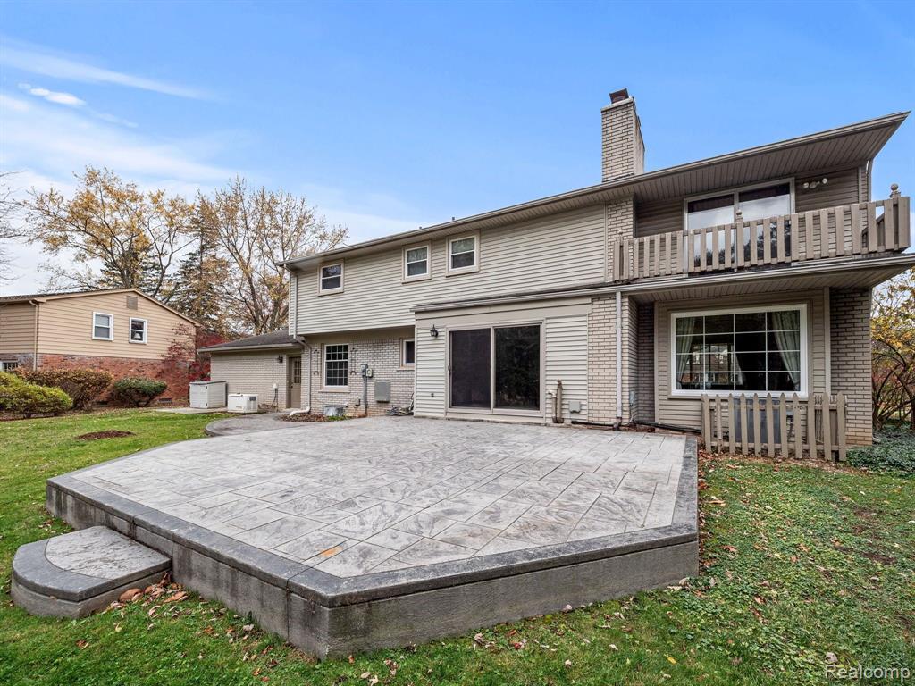 5707 WOODWIND Drive, Bloomfield Hills, MI 48301 — Photo 42