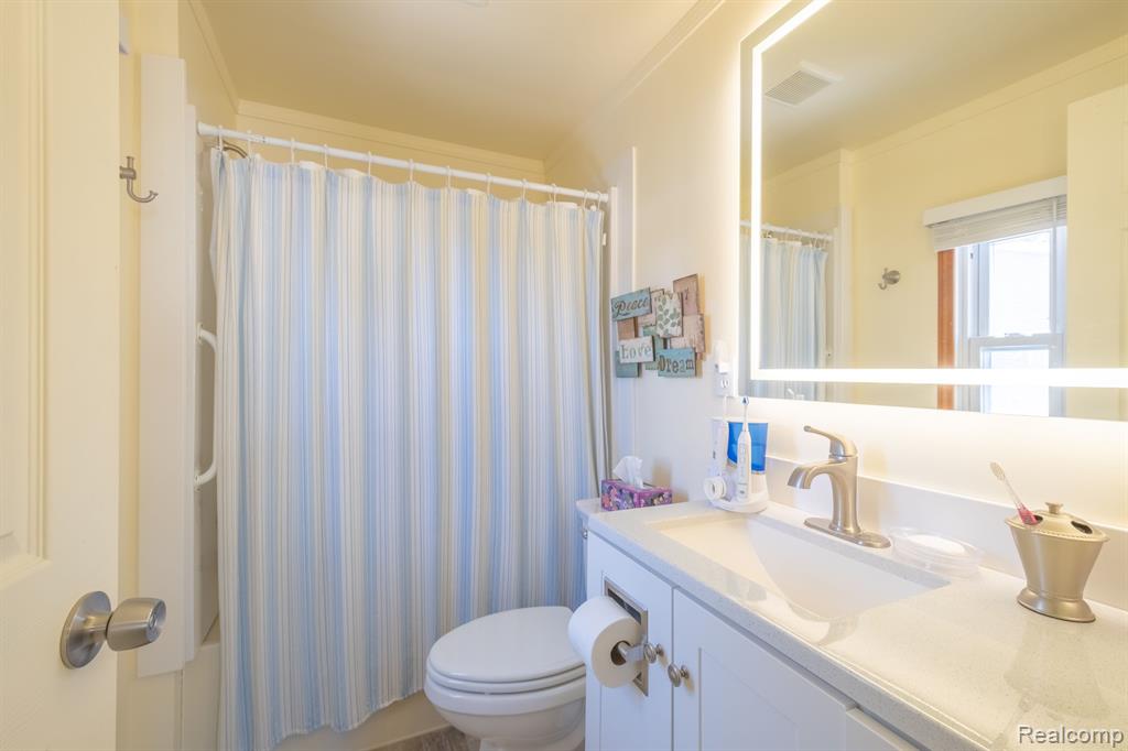 6109 4TH Street, Mayville Vlg, MI 48744 — Photo 21