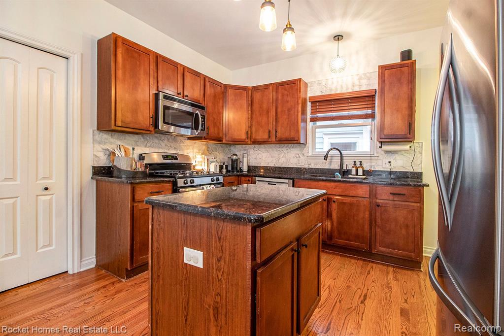50095 Jackson Lane, Canton, MI 48188 — Photo 9