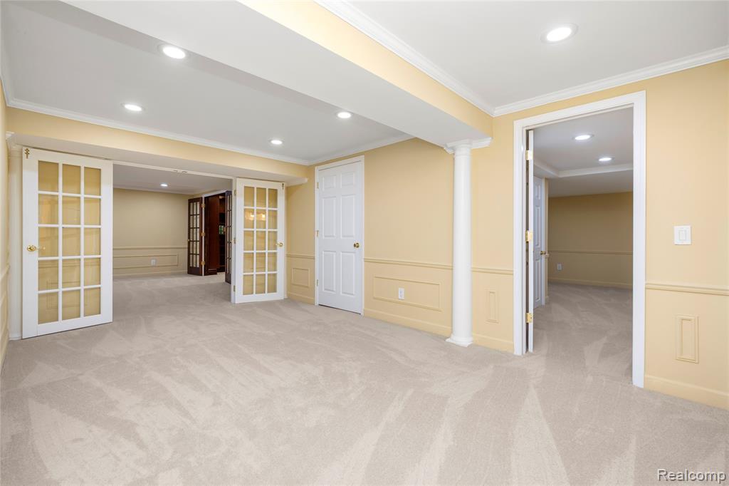 6567 Claremore Court, West Bloomfield, MI — Photo 33
