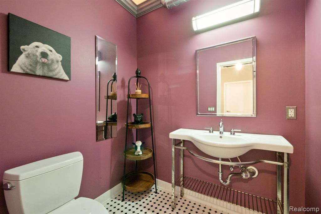 614 S TROY Street, 202, Royal Oak, MI 48067 — Photo 24