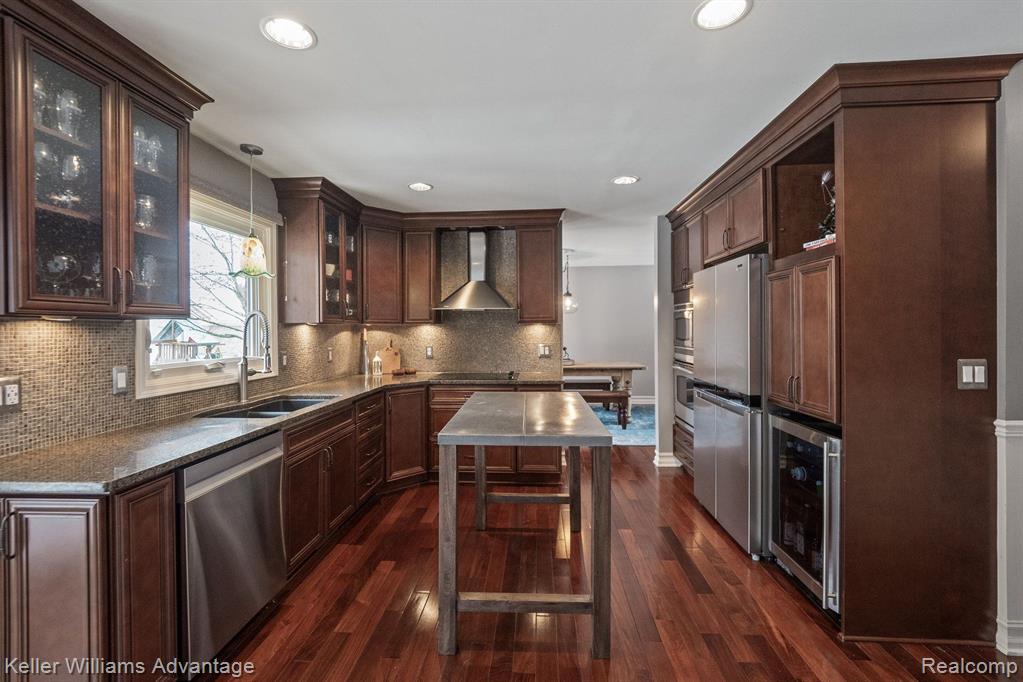 54449 Royal Troon Drive, South Lyon, MI 48178 — Photo 10