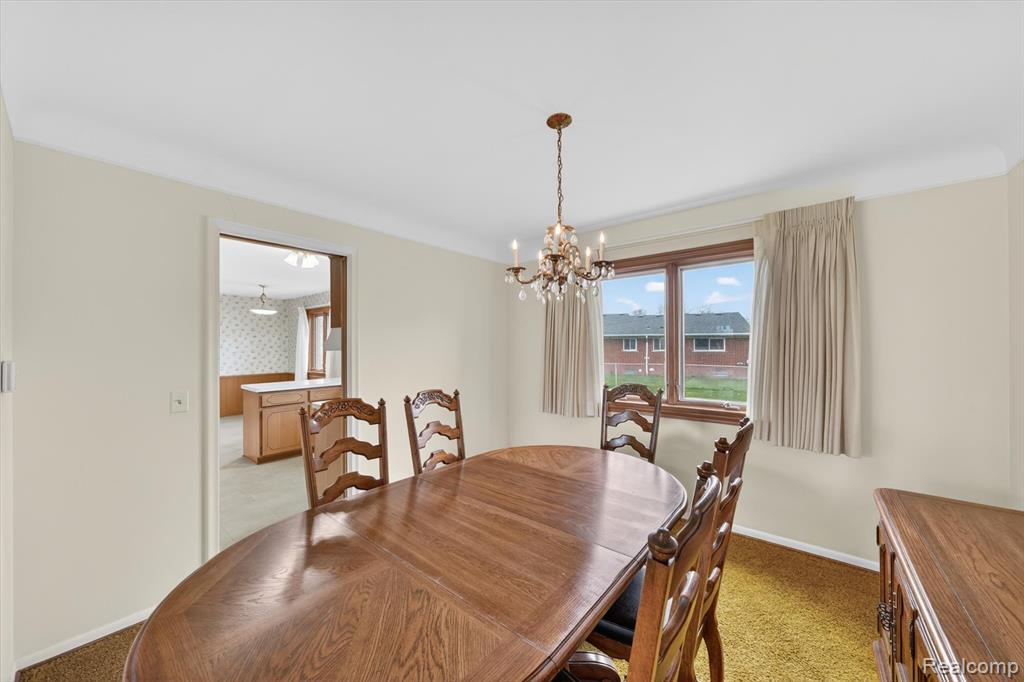 21520 Goethe Ave, Grosse Pointe Woods, MI 48236 — Photo 7
