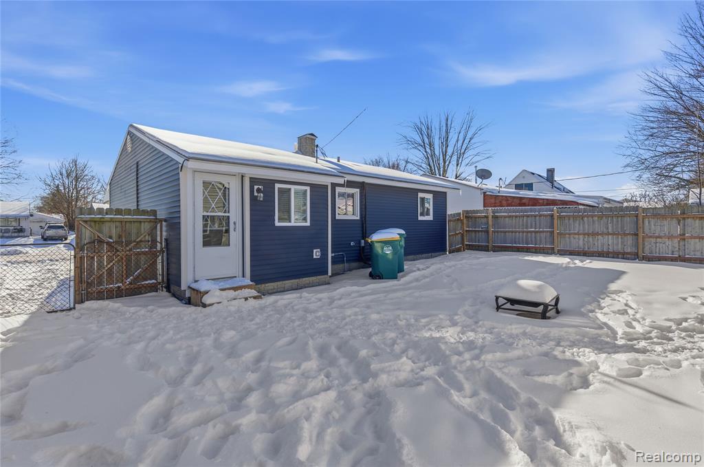 1273 Fall River Road, Ypsilanti, MI 48198 — Photo 27