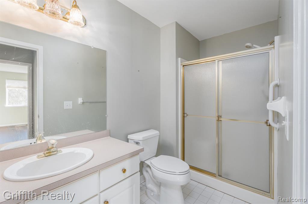 389 WOODFIELD SQUARE Lane, Brighton, MI 48116 — Photo 17