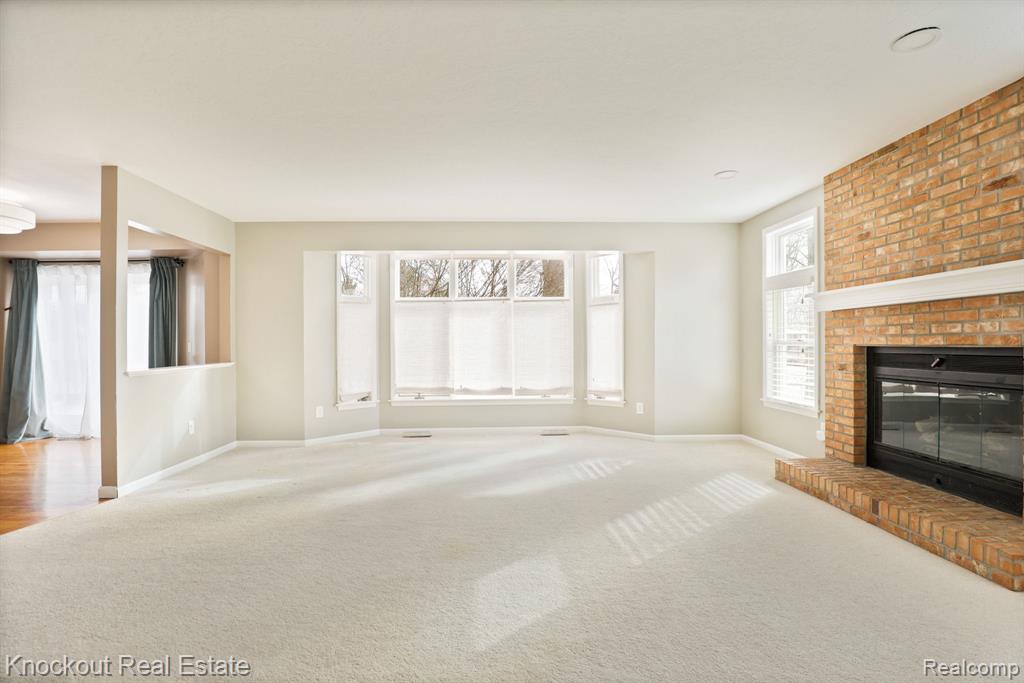 640 Timberwood Lane, Saginaw, MI 48609 — Photo 12