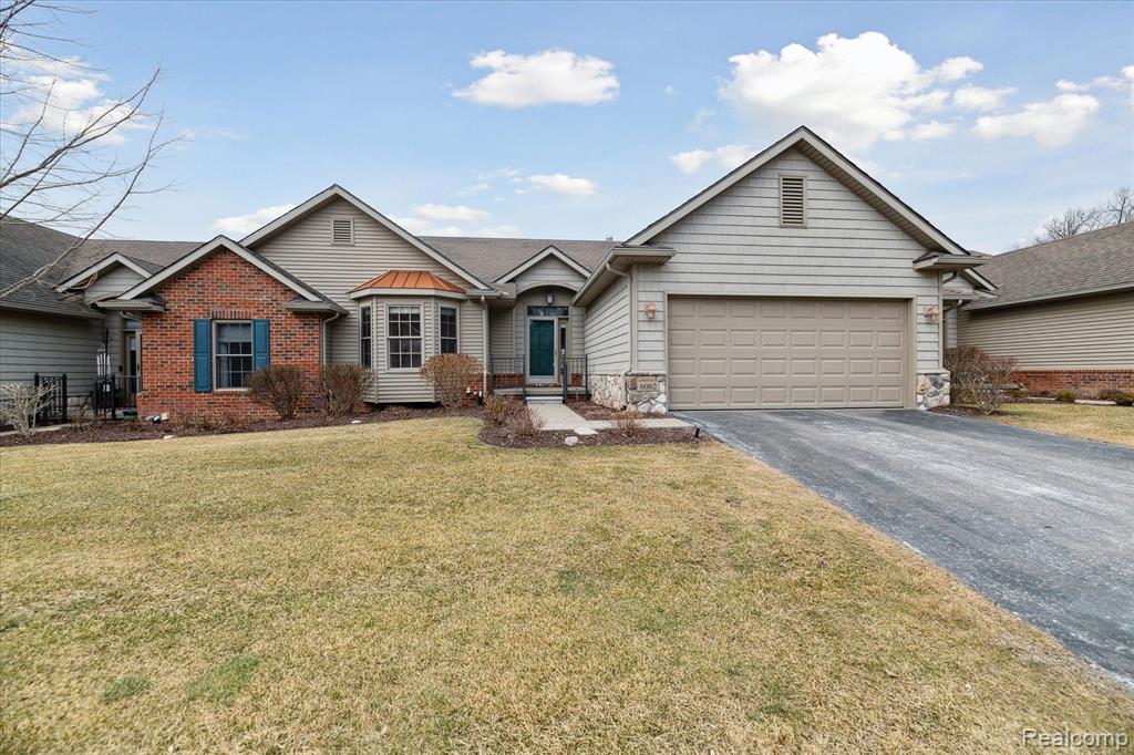 6062 GREEN ASH Drive, 36, Brighton, MI 48116 — Photo 4