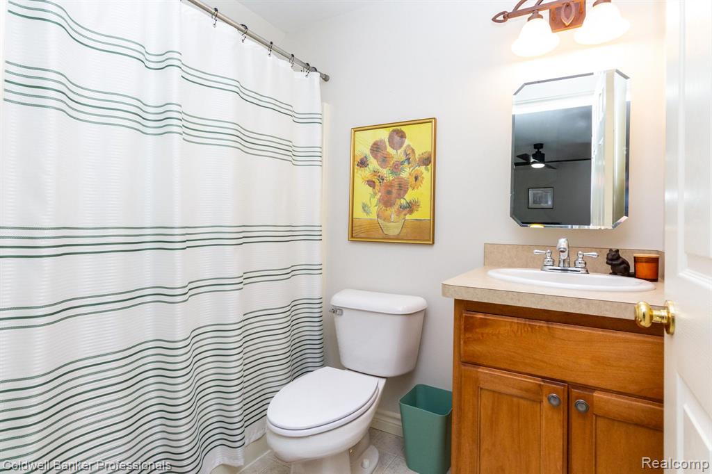 15317 Oak Hollow Drive, Holly, MI 48442 — Photo 29