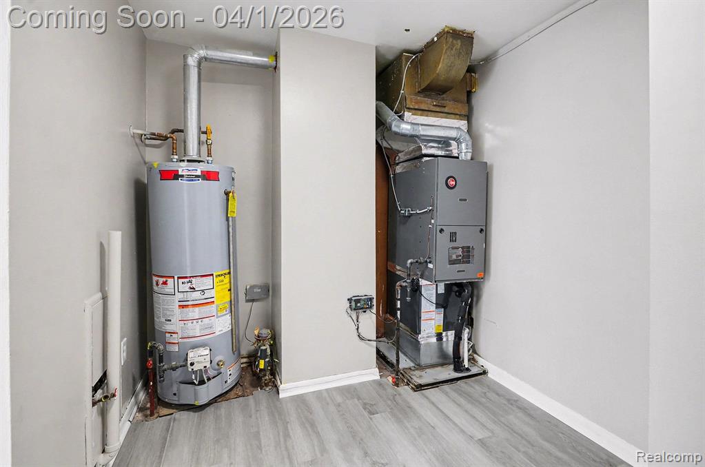 24834 Schroeder Avenue, Eastpointe, MI 48021 — Photo 19