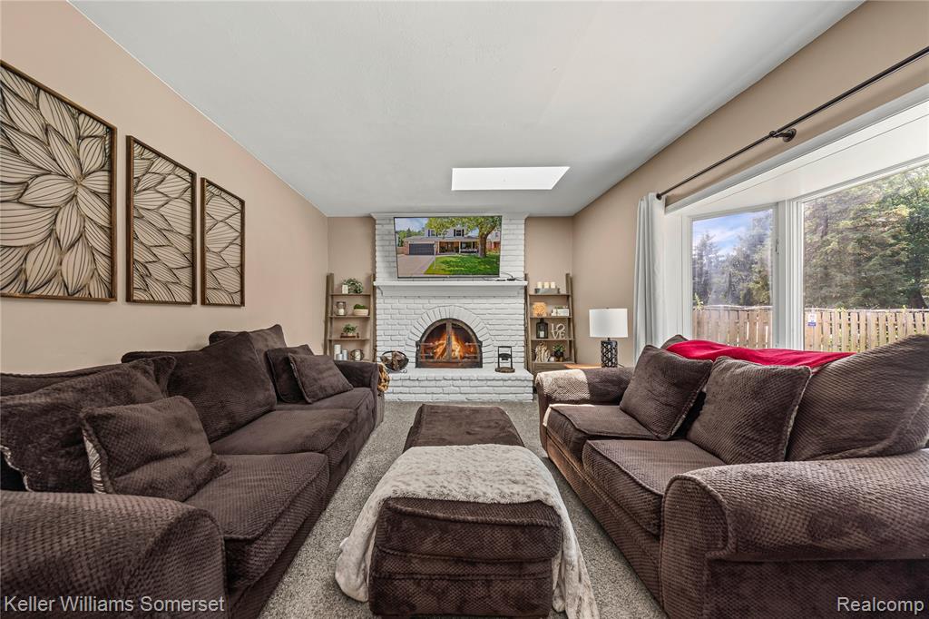 5795 LIMESTONE Drive, Troy, MI 48085 — Photo 25