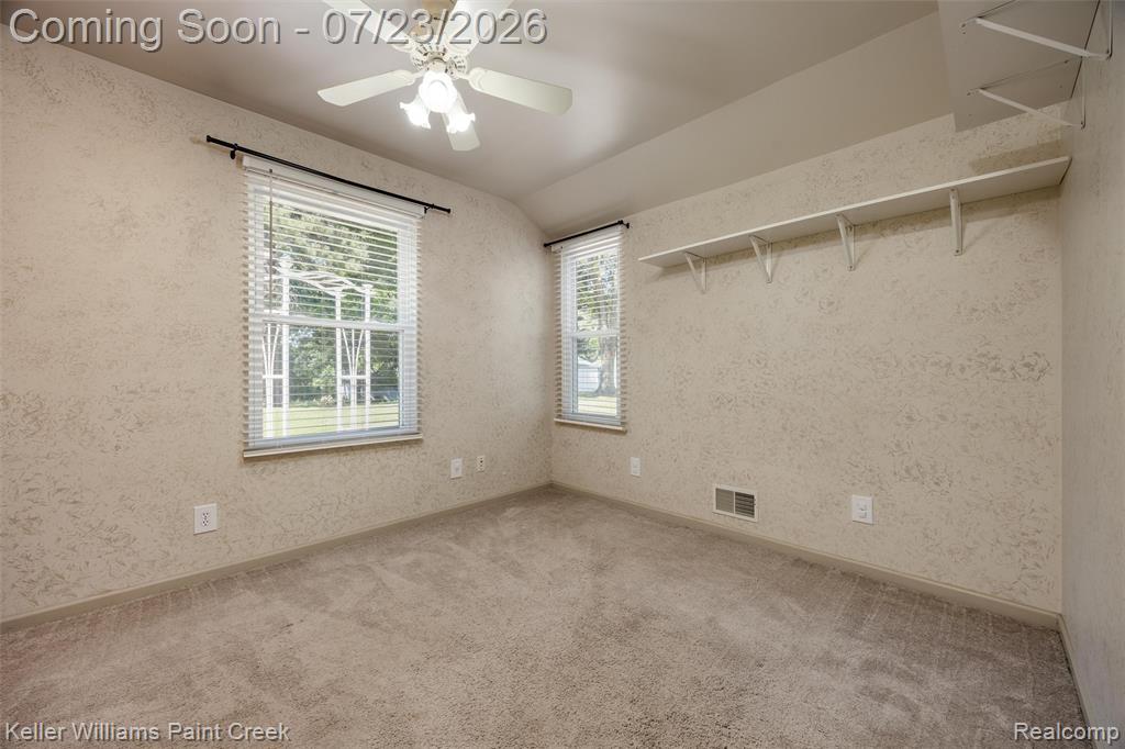 423 East Road, Holly, MI 48442 — Photo 17
