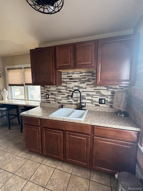 6800 JACKSON Street, Taylor, MI 48180 — Photo 7