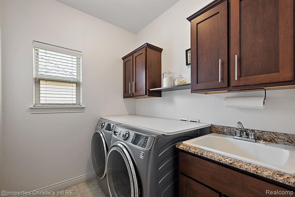 43601 SCAUP Lane, Clinton Twp, MI 48038 — Photo 40