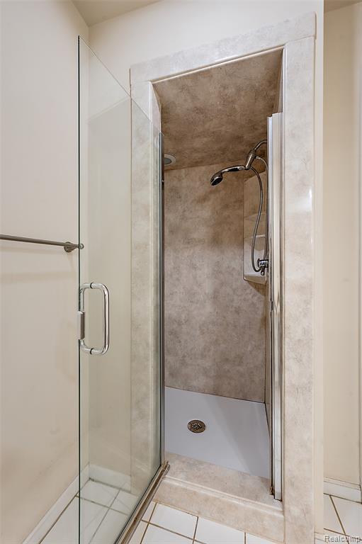 968 Golfview Court, Rochester Hills, MI 48307 — Photo 24