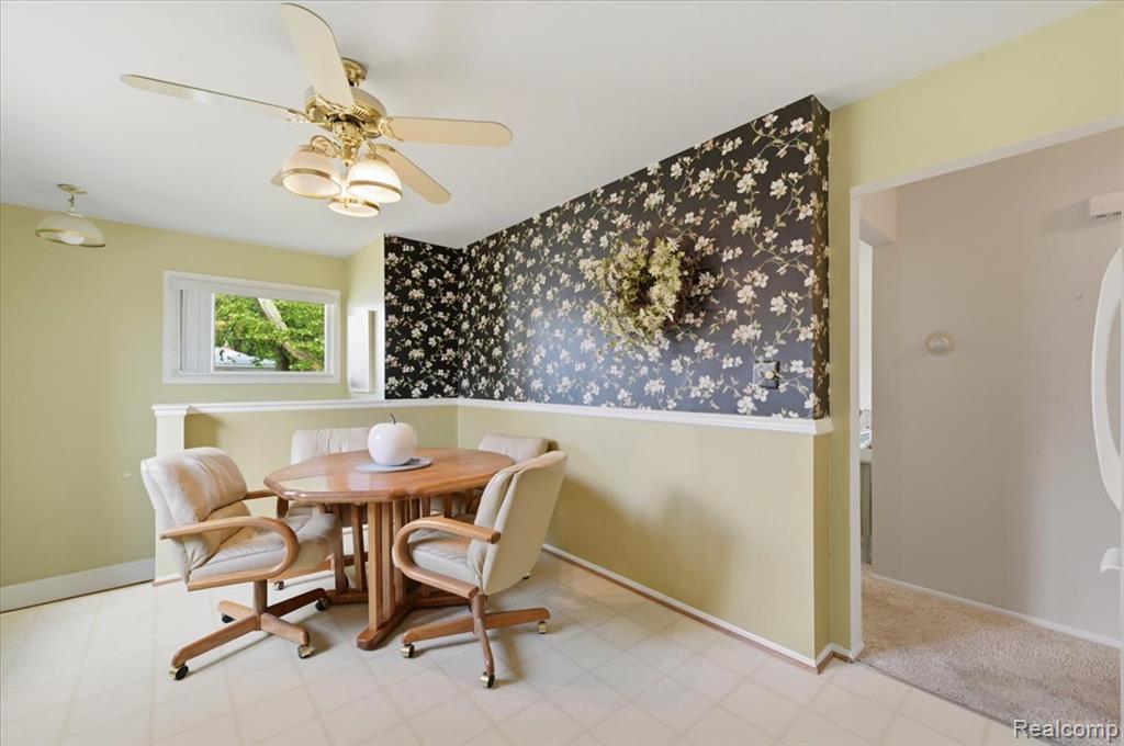 5918 N Lafayette Street, Dearborn Heights, MI 48127 — Photo 12