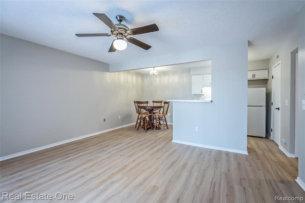 410 Spring Brooke Drive, Brighton, MI 48116 — Photo 4