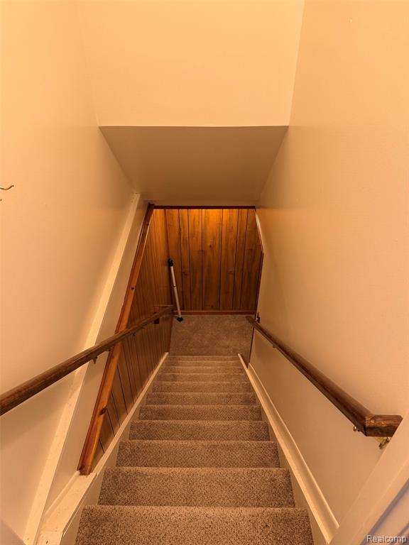 448 Ashley Drive, Grand Blanc, MI 48439 — Photo 21