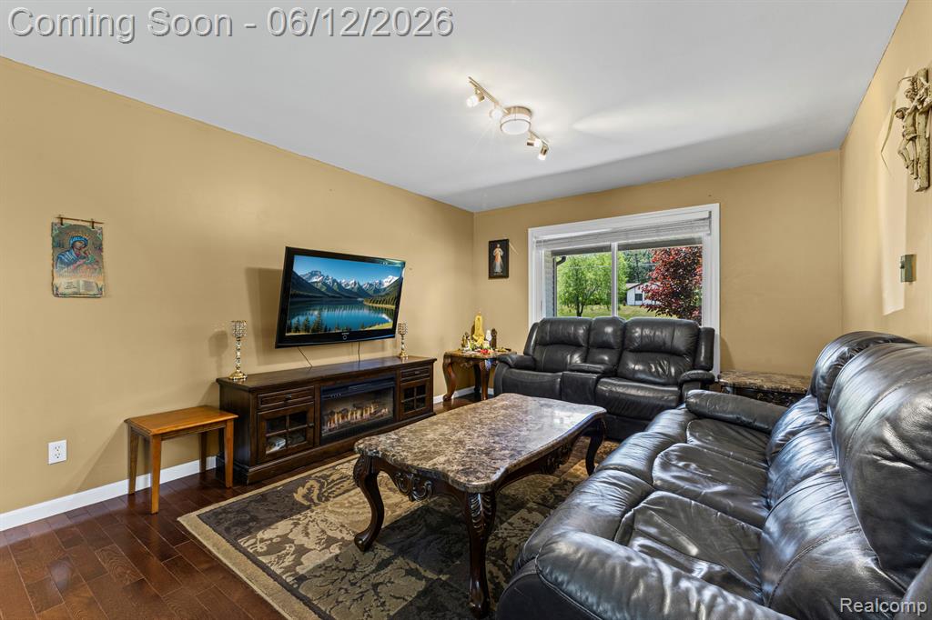 11050 Old Orchard Court, Roscommon, MI 48653 — Photo 17