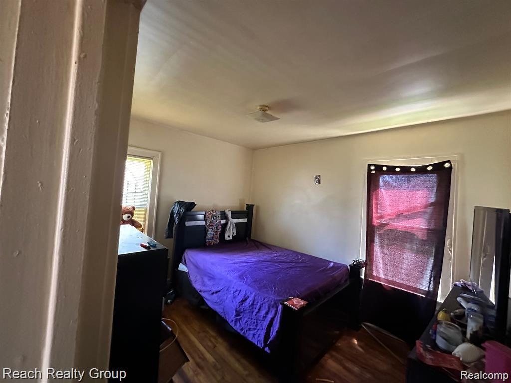 5902 WAYBURN Street, Detroit, MI 48224 — Photo 10