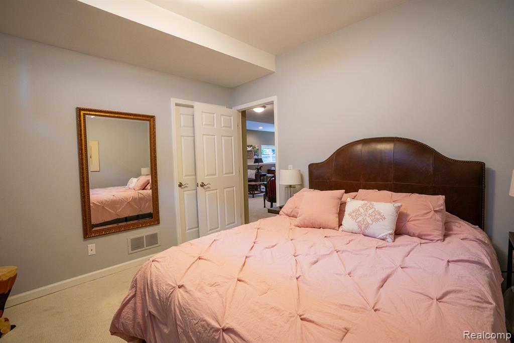 5653 Trail Side Lane, 9, Whitmore Lake, MI 48189 — Photo 37