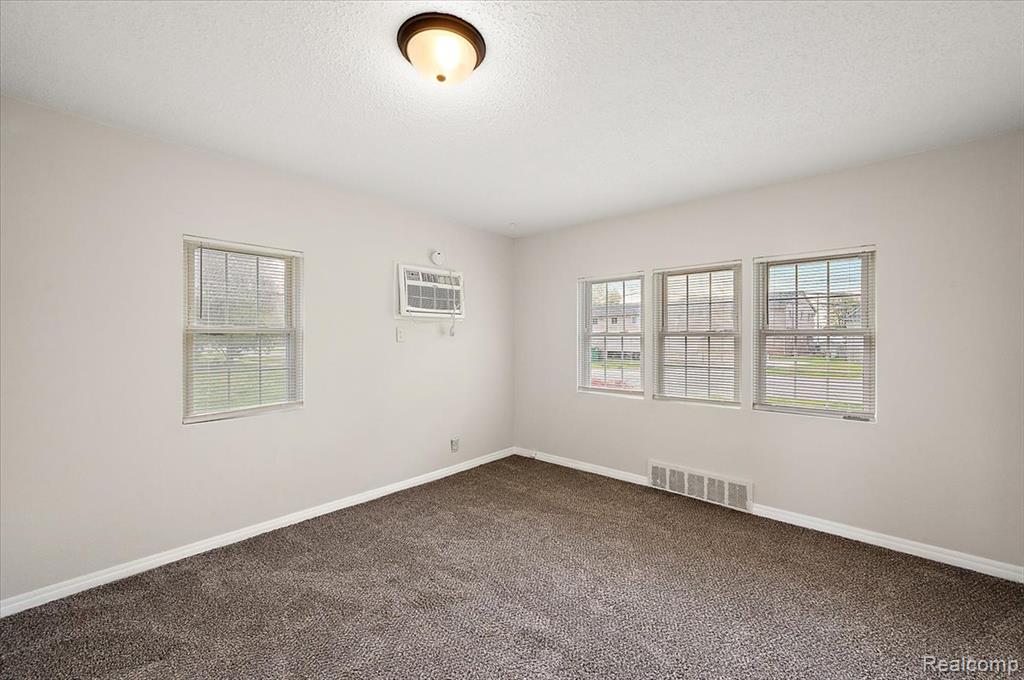 35711 ALFRED Street, New Baltimore, MI 48047 — Photo 16