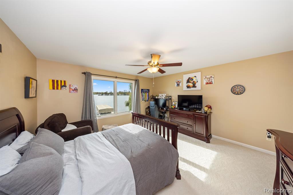 4275 CREEDMORE Street, Commerce Twp, MI 48382 — Photo 20