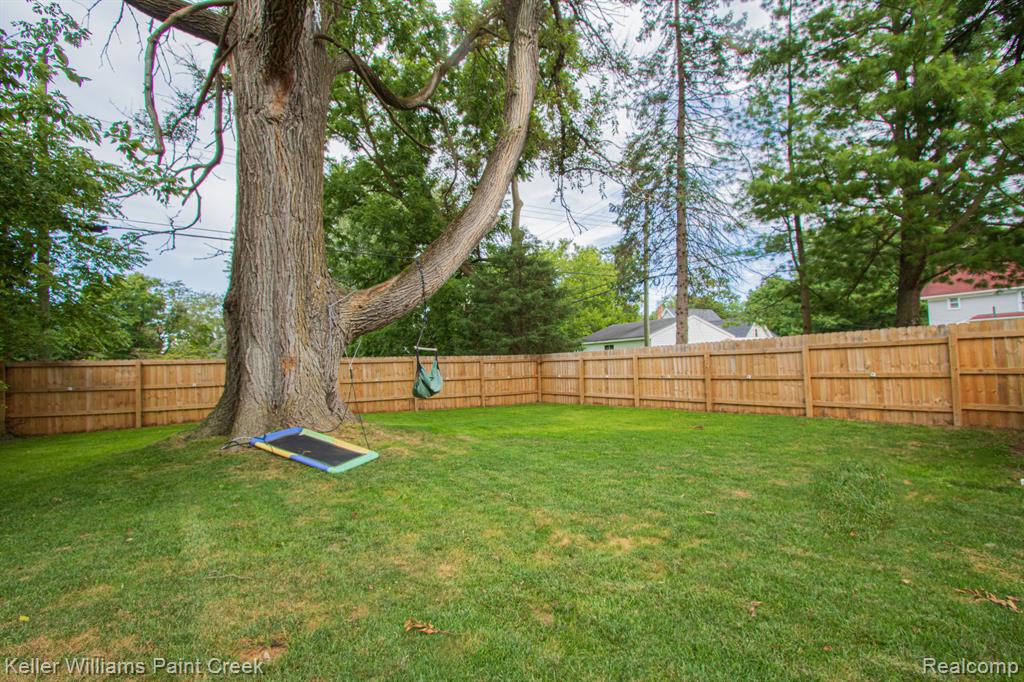 130 6th Street, Imlay City, MI 48444 — Photo 27