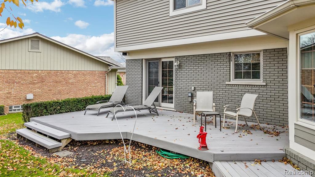 682 Heritage Lane S, Rochester Hills, MI 48309 — Photo 72
