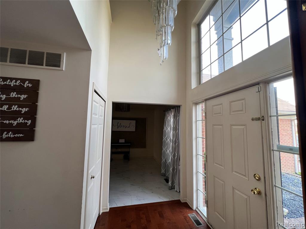 9228 W Walden Drive, Van Buren, MI 48111 — Photo 4