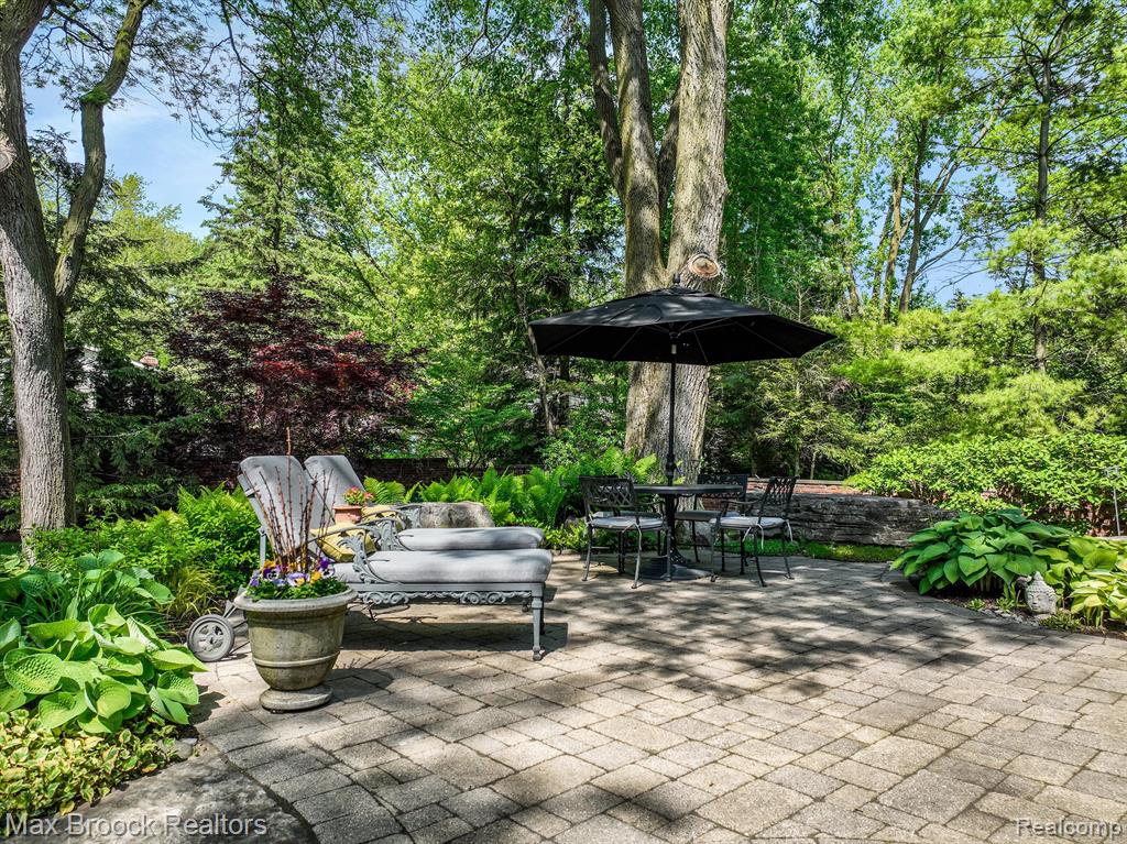 773 WOODCHESTER Drive, Bloomfield Hills, MI 48304 — Photo 49