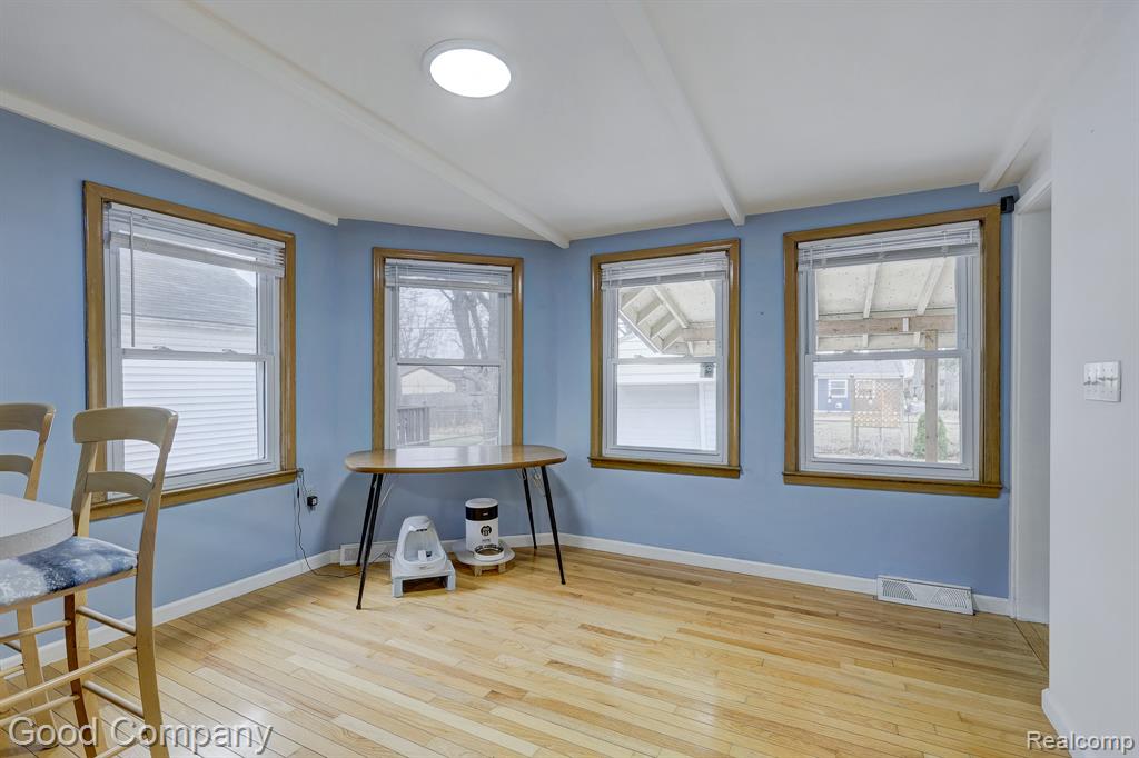 29329 Tawas Street, Madison Heights, MI 48071 — Photo 14