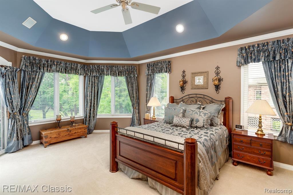 18416 CLAIRMONT Circle E, Northville, MI 48168 — Photo 17