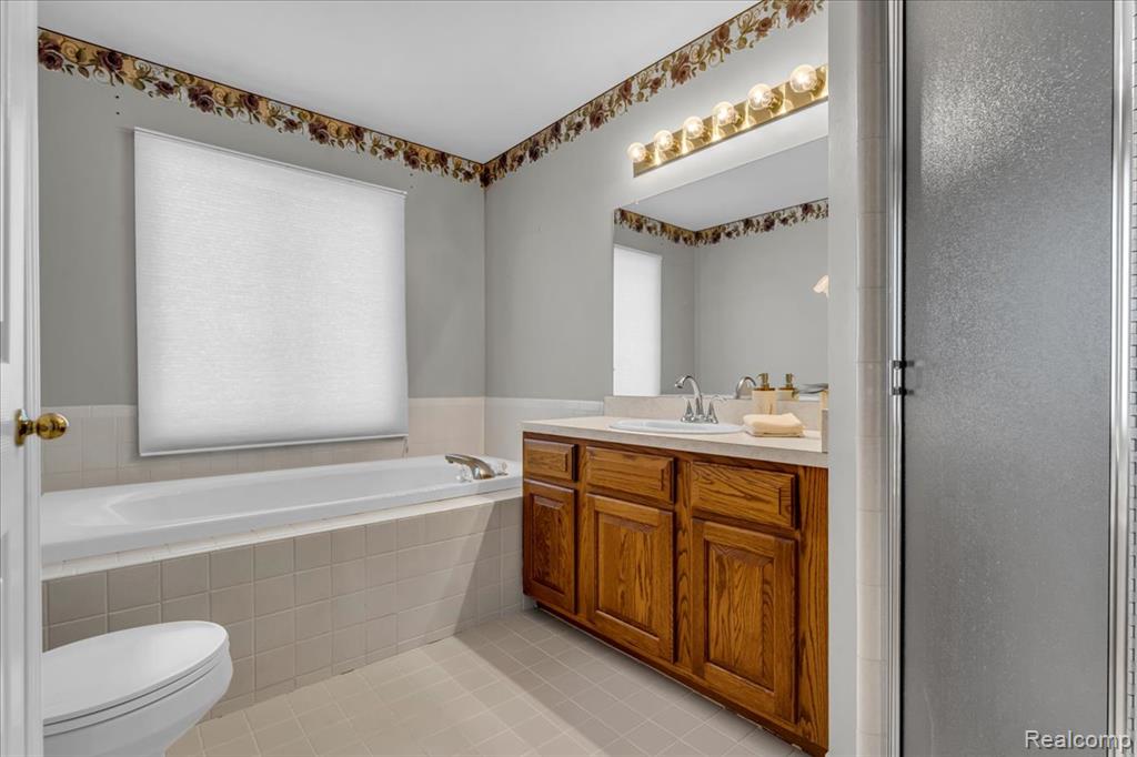43855 Pinot Noir Drive, Sterling Heights, MI 48314 — Photo 20