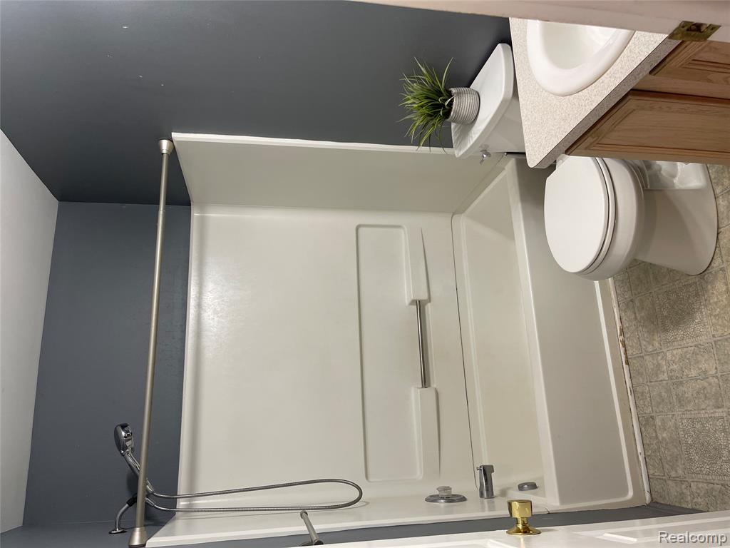 23343 Cornerstone Village Drive, Southfield, MI 48075 — Photo 9