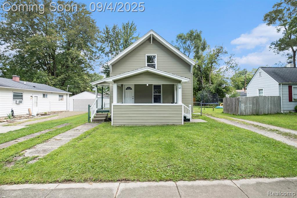 565 Beach Street, Mount Morris, MI 48458 — Photo 2