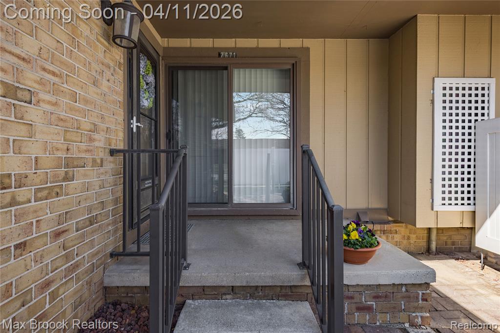 2671 Roundtree Drive Roundtree Drive, 4, Troy, MI 48083 — Photo 38