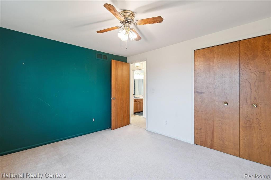41250 Appleby Court, Northville, MI 48168 — Photo 32