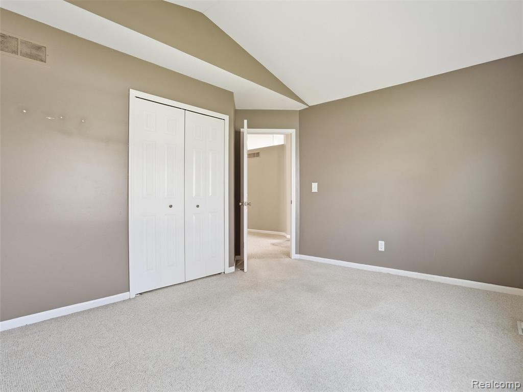 5837 Northridge Circle, Waterford, MI 48327 — Photo 26