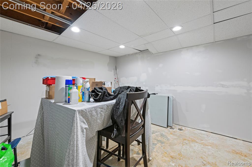 18516 Aldrin Avenue, Brownstown, MI 48193 — Photo 18