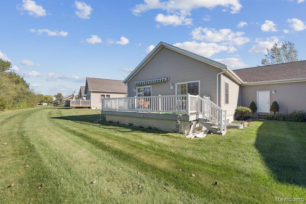 7075 Kings Way, Flushing, MI 48433 — Photo 41