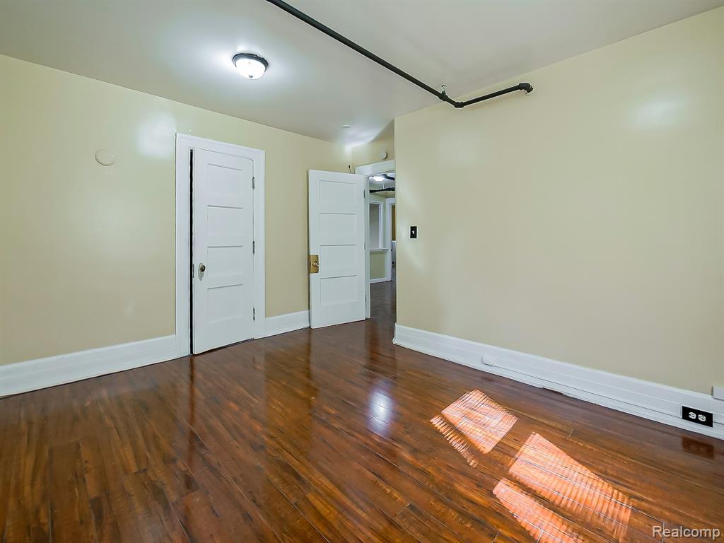 491 E GRAND Boulevard, Detroit, MI 48207 — Photo 31