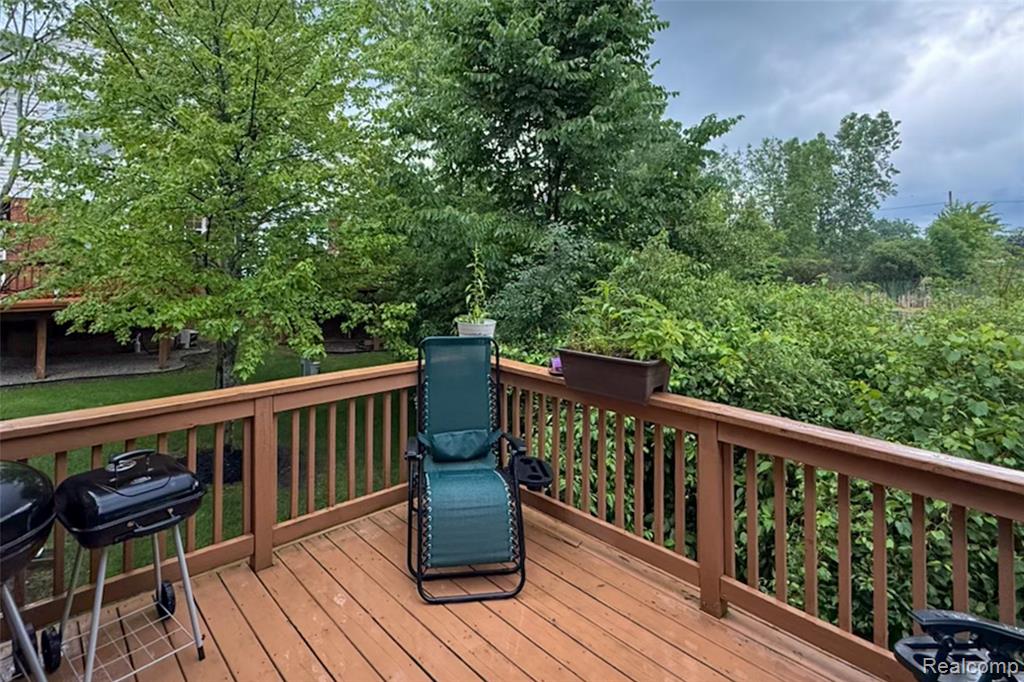 41544 Oconnor Lane, Novi, MI 48377 — Photo 37