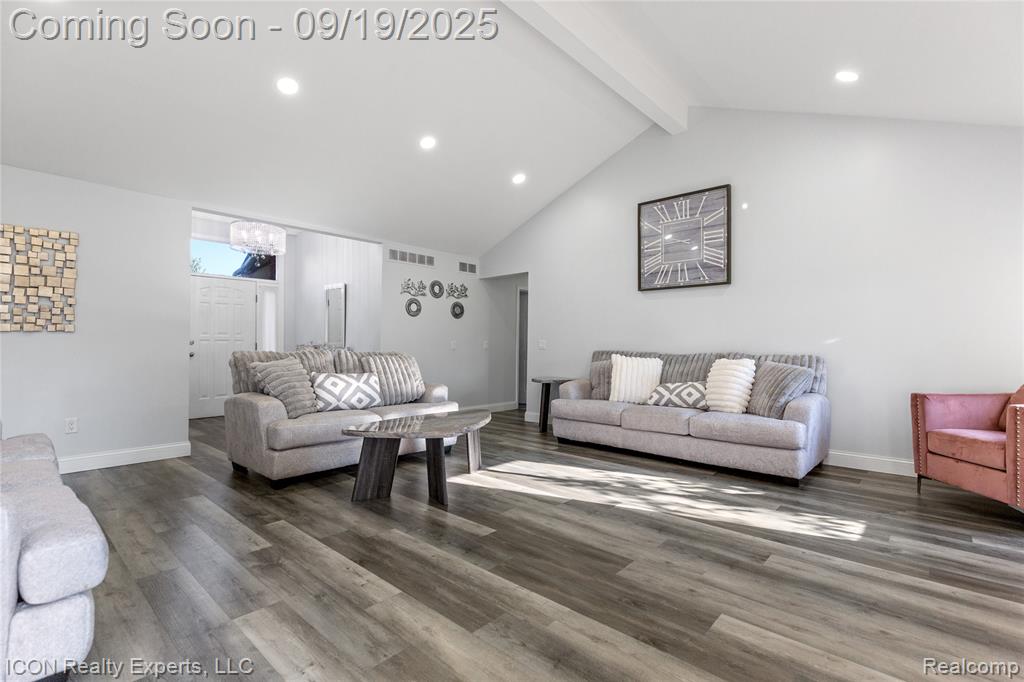47367 Cherry Valley Drive, Macomb, MI 48044 — Photo 9