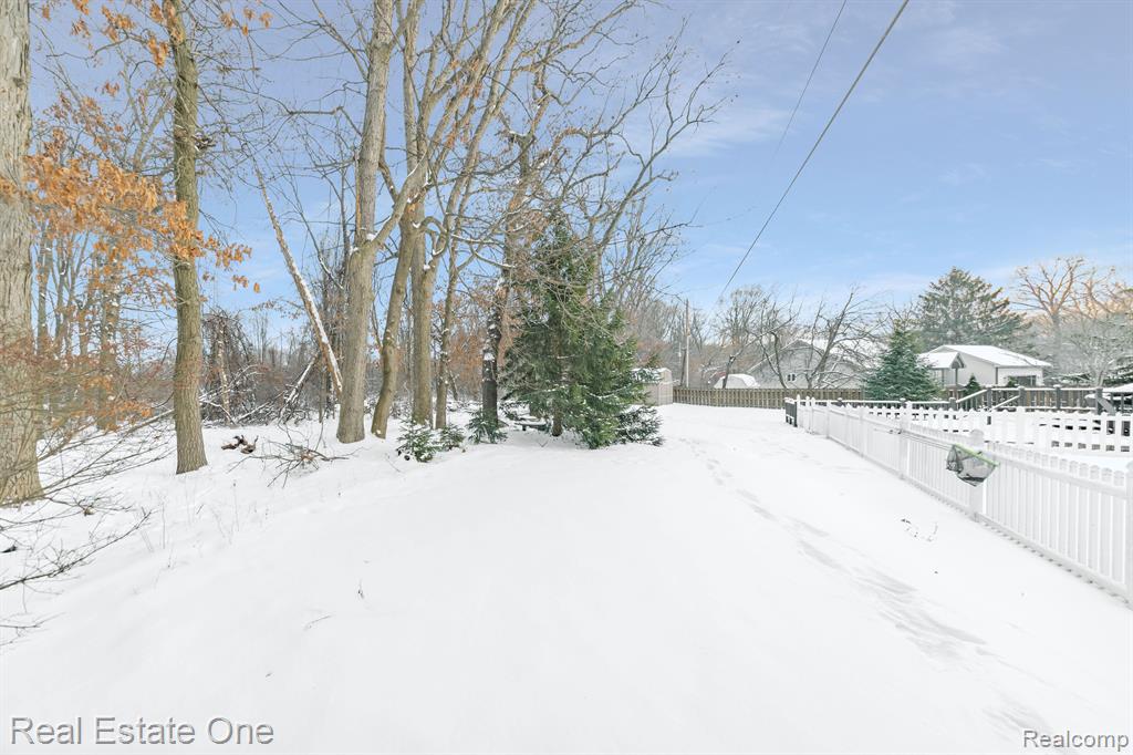 6540 NADETTE, Clarkston, MI — Photo 46